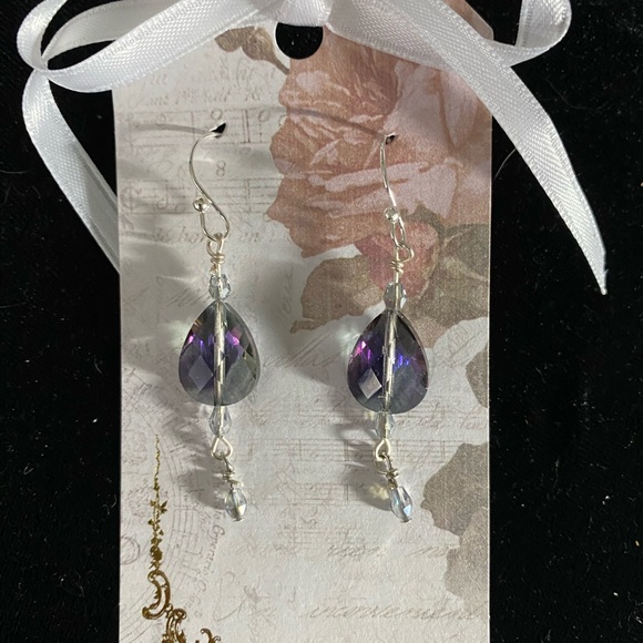 ꨄ 𝑅𝑜𝑚𝑎𝑛𝑡𝑖𝑐 𝑃𝑒𝑎𝑟 𝐸𝑎𝑟𝑟𝑖𝑛𝑔𝑠 ꨄ - Picture 3 of 3